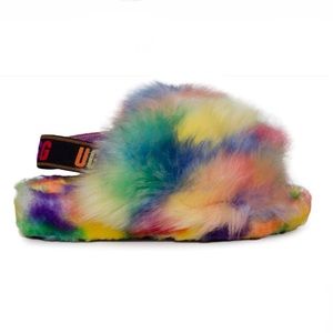 🌈NWT Ugg ‘Fluff Yeah’ Shearling Pride Slipper